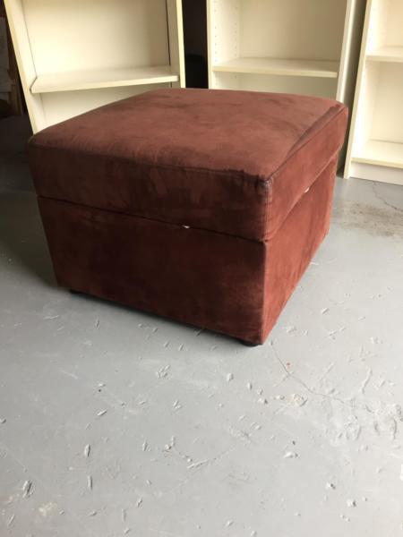 Footstool, storage box, ottoman