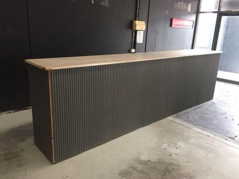 Counter bench