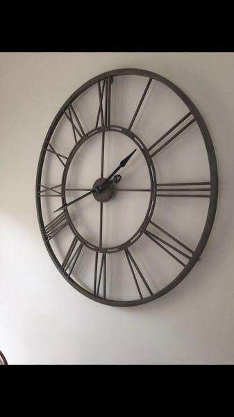 Wall clock 101cm large