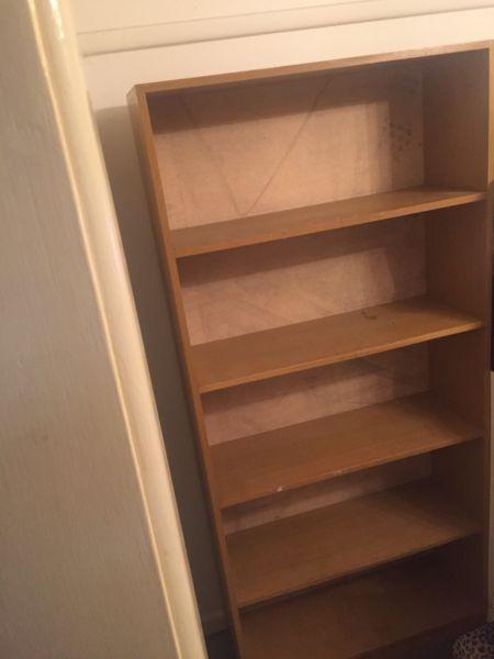 Shelf with fixed shelves