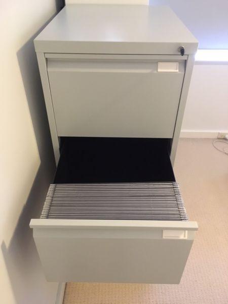 Lockable 4 draw filing cabinet