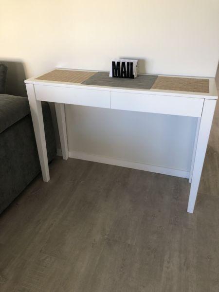 White console / hall table