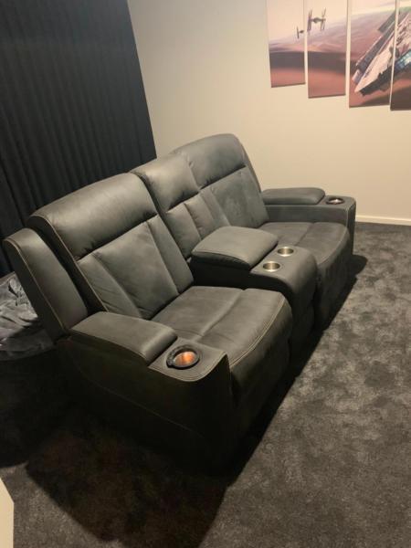 Theatre couch