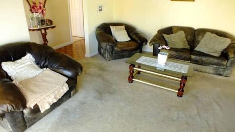 Furniture complete or can separate