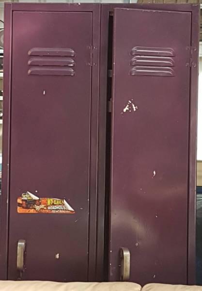 Double metal locker LOCATED IN KWINANA