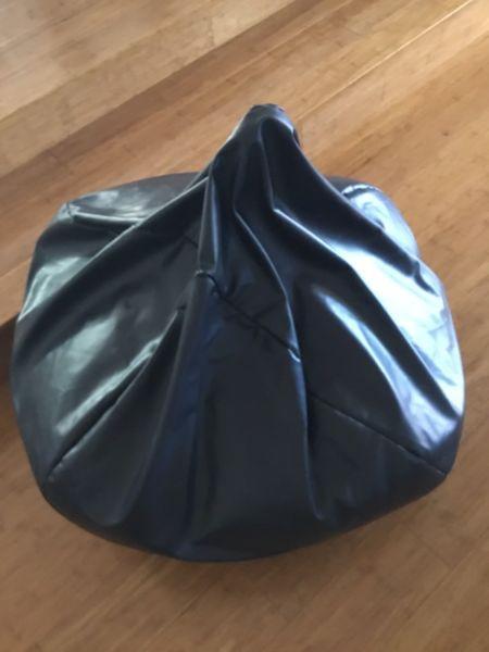 Leather look beanbag