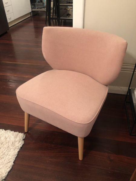 Stunning Dusty Pink Chair