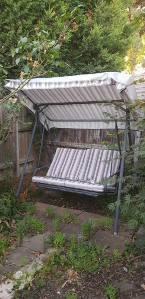2 Seat swing for the garden