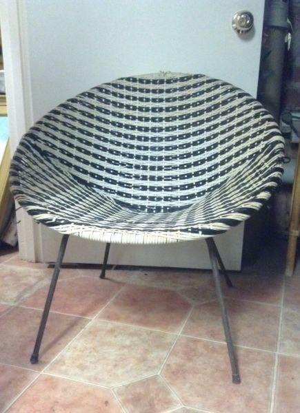 Retro 50 s Black and White Woven Plastic Saucer Chair