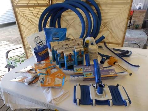 POOL CHEMICALS AND POOL ACCESSORIES - BULK LOT