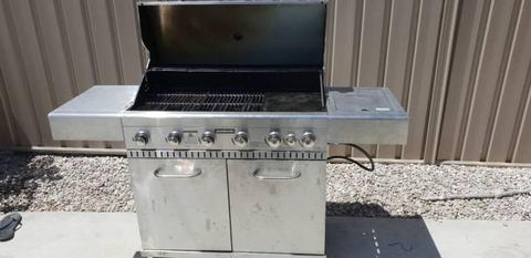 Jumbuck 6 burner BBQ with two large gas bottles