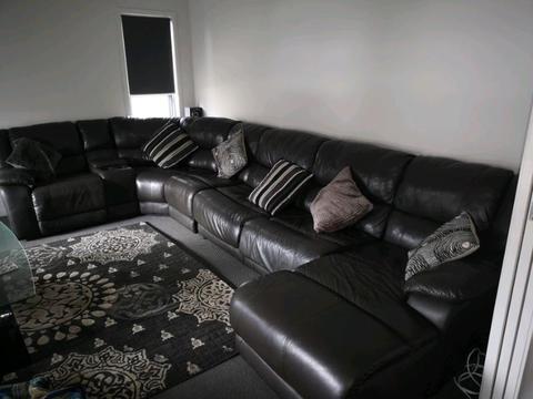 Genuine leather lounge suite