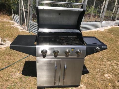 Beefmaster Premium 4 Burner BBQ on Cart with side burner