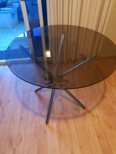Round glass table need to sell