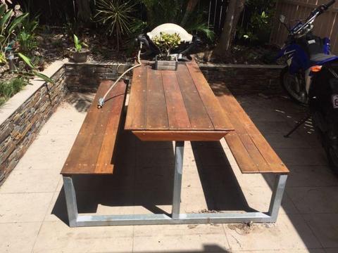 External outdoor table, will deliver