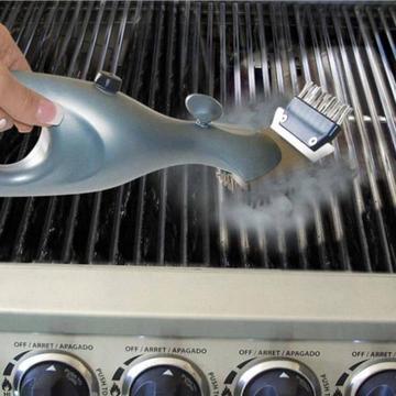 Grill Daddy - BBQ grill steam cleaning tool