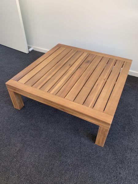 Timber Outdoor coffee table