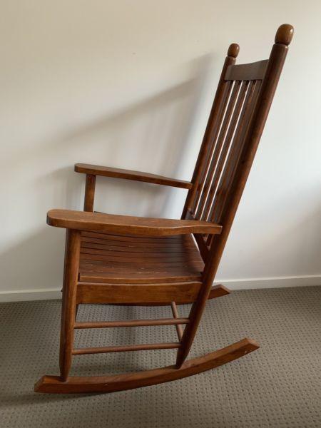Wooden rocking chair CHEAP!