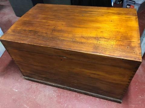 Heritage Timber Chest