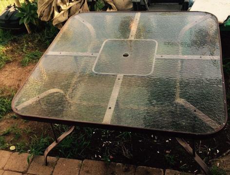Outdoor table FREE
