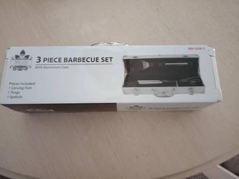 3 piece BBQ set in case