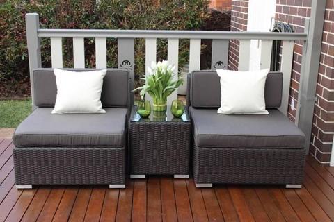 WICKER OUTDOOR PATIO SETTING,B/NEW,EUROPEAN STYLED,3 PC
