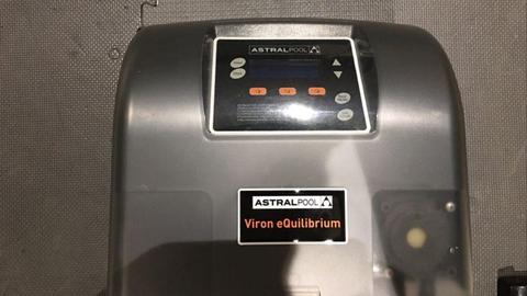 Astral eQuilibrium Chlorinator EQ35 with Auto Acid Feeder New $1,290!