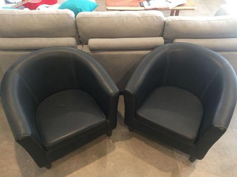 2 Black Tub Chairs