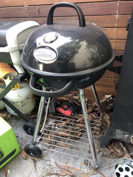 Unused Classic webber style Charcoal BBQ w/extras