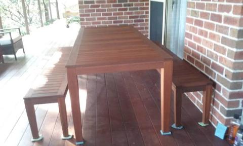 OUTDOOR DINING TABLE, timber, seats 8 - 10, EXCELLENT CONDITION