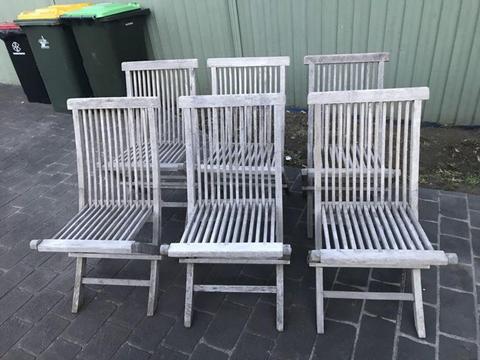 Outdoor teak chairs x6