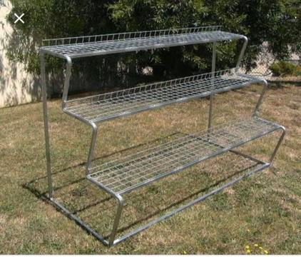 Wanted: galvanised plant stand