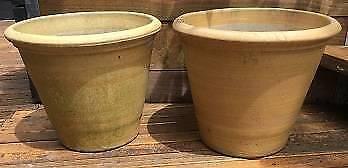 4 ceramic plant pots