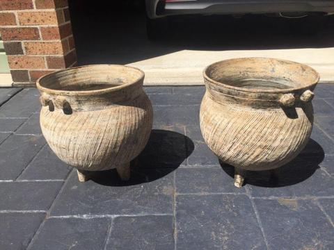 Ceramic gareden pots