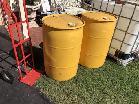 Pair plastic 205 litre water barrel container storage garden qzzq