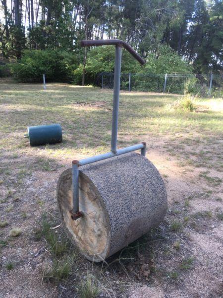 Cement lawn roller. Very large. Antique