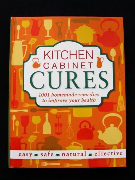 Kitchen Cabinet Cures - Reader's Digest [Hardback]