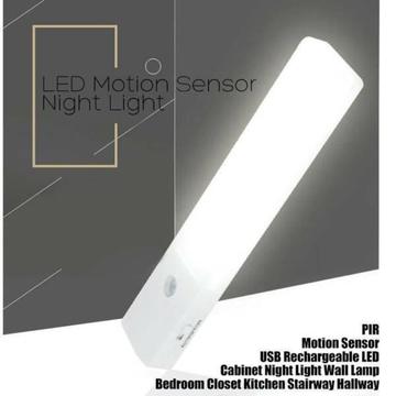EL608 Rechargeable Infrared Motion Sensor Wall LED Night Light