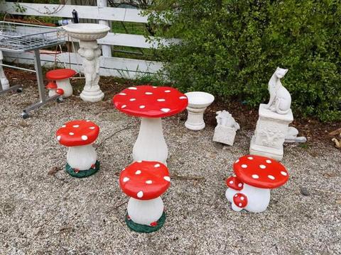 Toadstools garden table and chairs