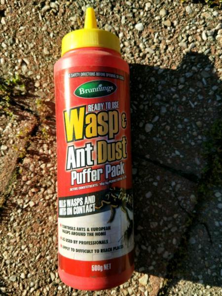 Brunnings Wasp & Ant Dust Puffer Pack