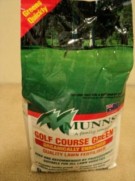 NEW Concentrated fertiliser. 5Kg. Munn's golf course green / lawn