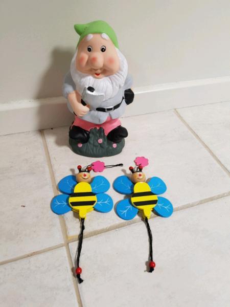 Brand new Garden Gnome & hanging Bees