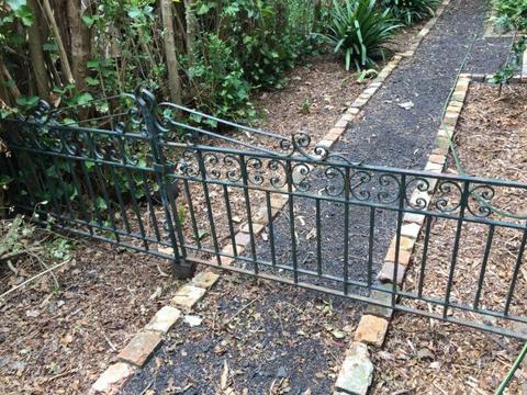 Old rustic iron gate 3000mm wide