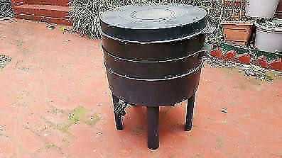 Worm Fam Container / Composter