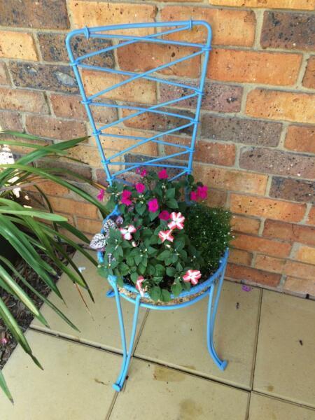 Novelty Garden Chair