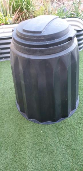 Heavy duty compost bin