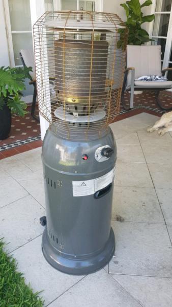 Flametta Outdoor gas heater