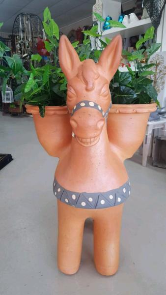 WANTED - DONKEY TERRACOTTA PLANT/POT