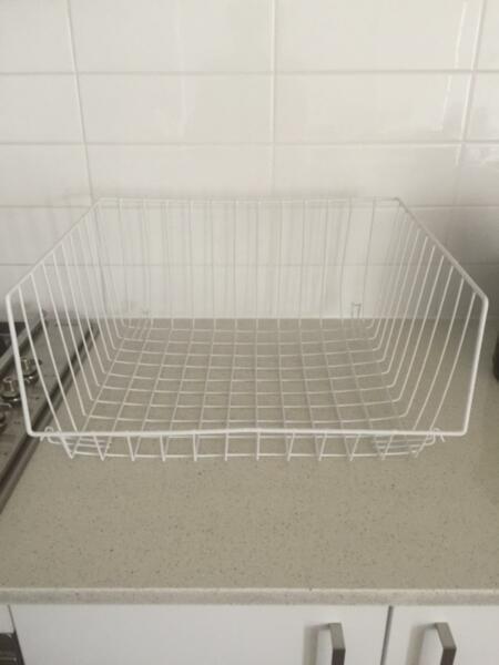White stackable basket