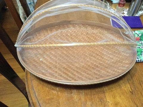 CANE BREAD BASKET WITH COVER